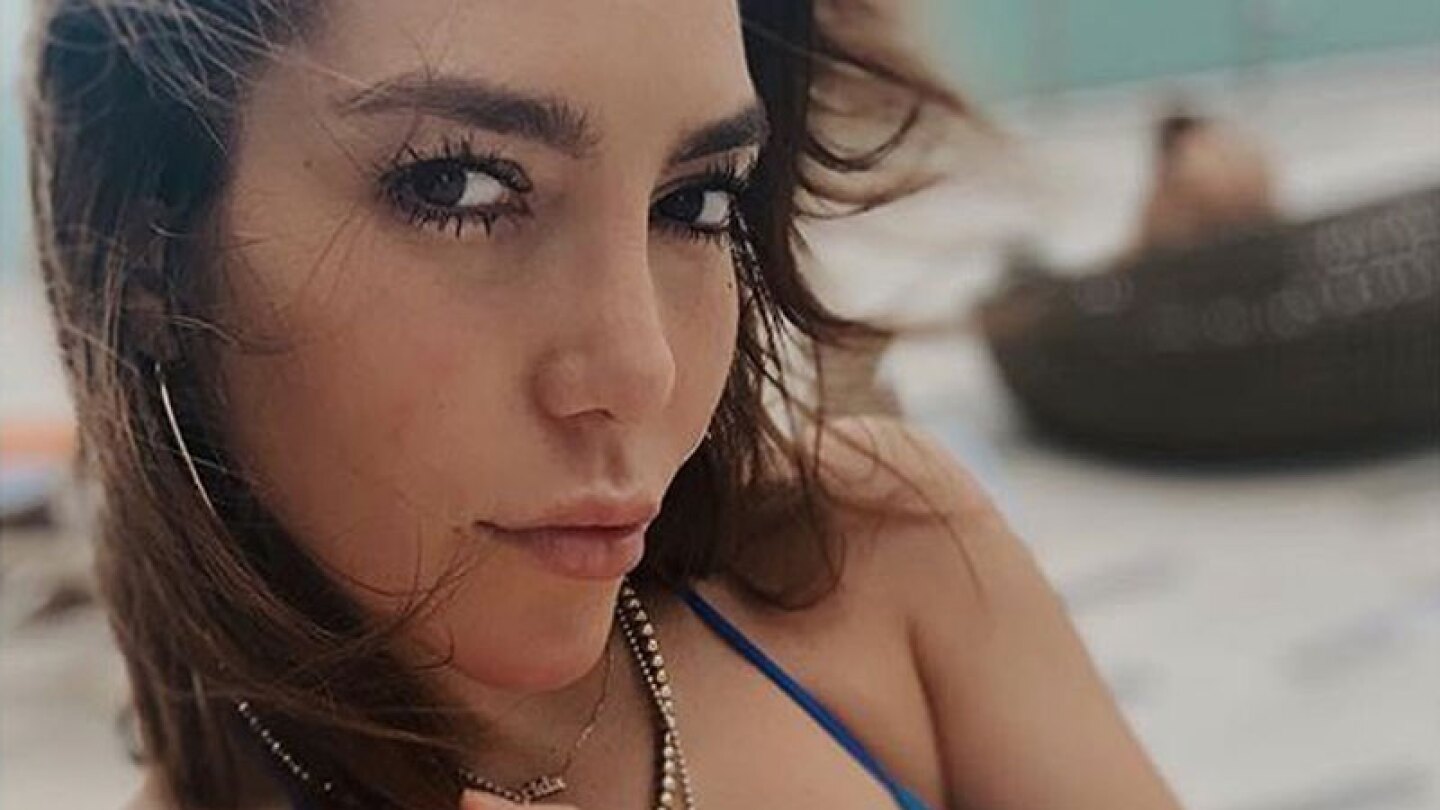 La cantante también dijo tener un lazo muy fuerte con María Félix, pues se identifica mucho con ella por lo “perra” que era.