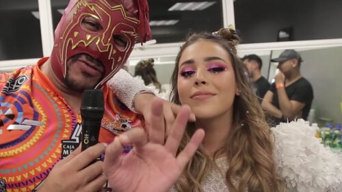 Danna Paola le dice al ‘Escorpión Dorado’ que ella sí canta ‘Sapito’