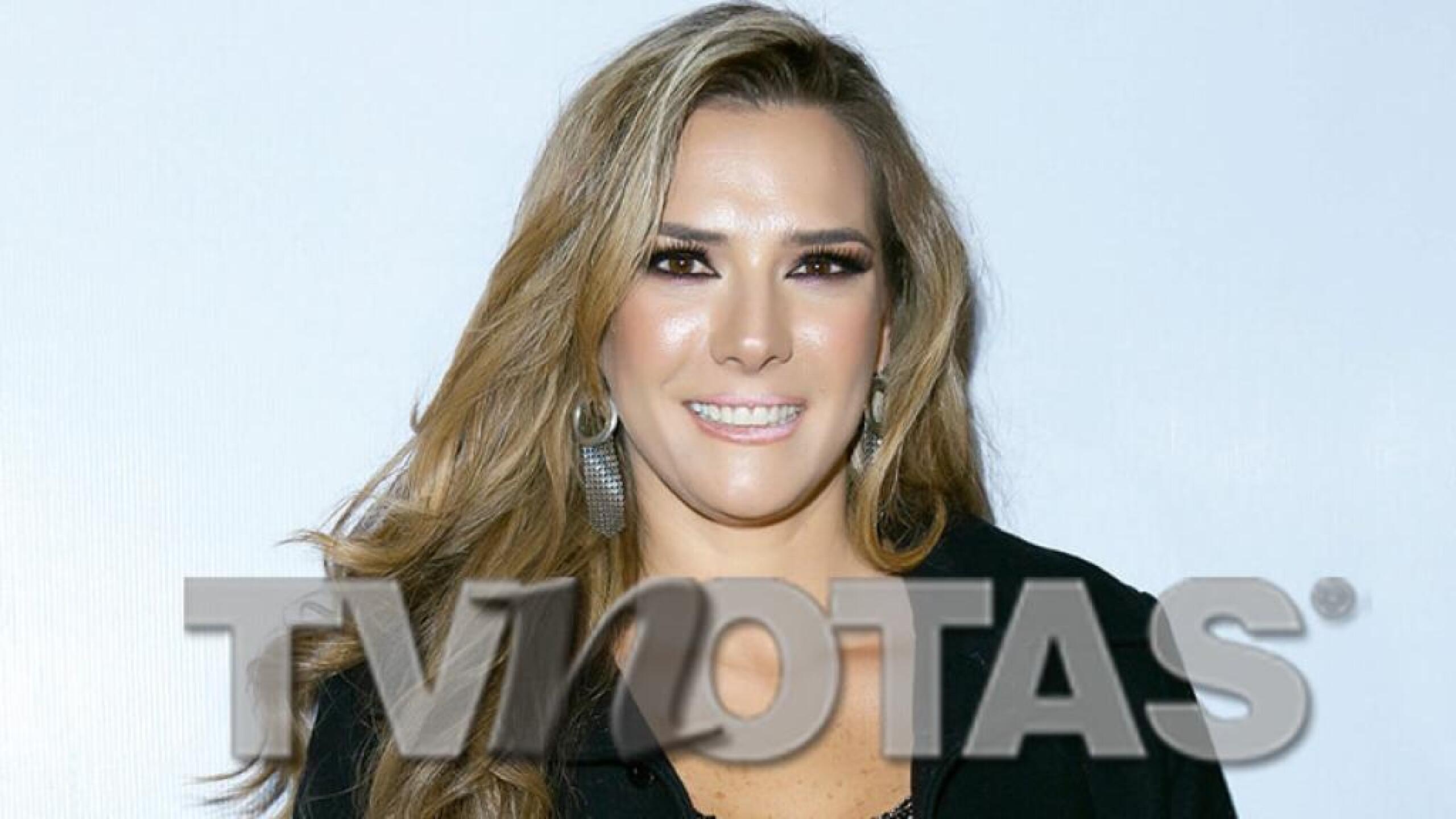 Alma Saint Martín aprende a vivir con un catéter