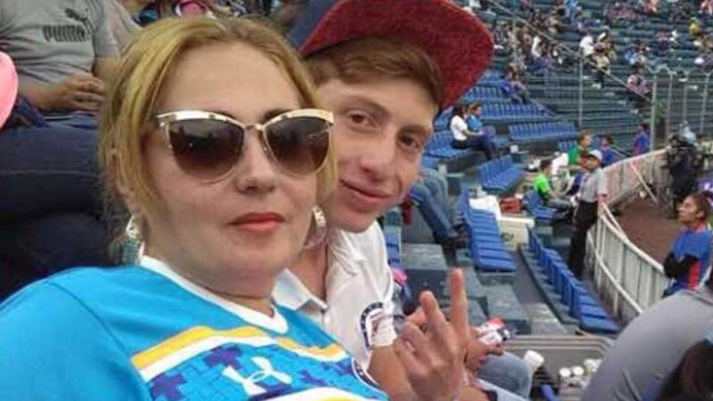 Mamá de Octavio Ocaña relata que el actor se le manifiesta exigiendo justicia