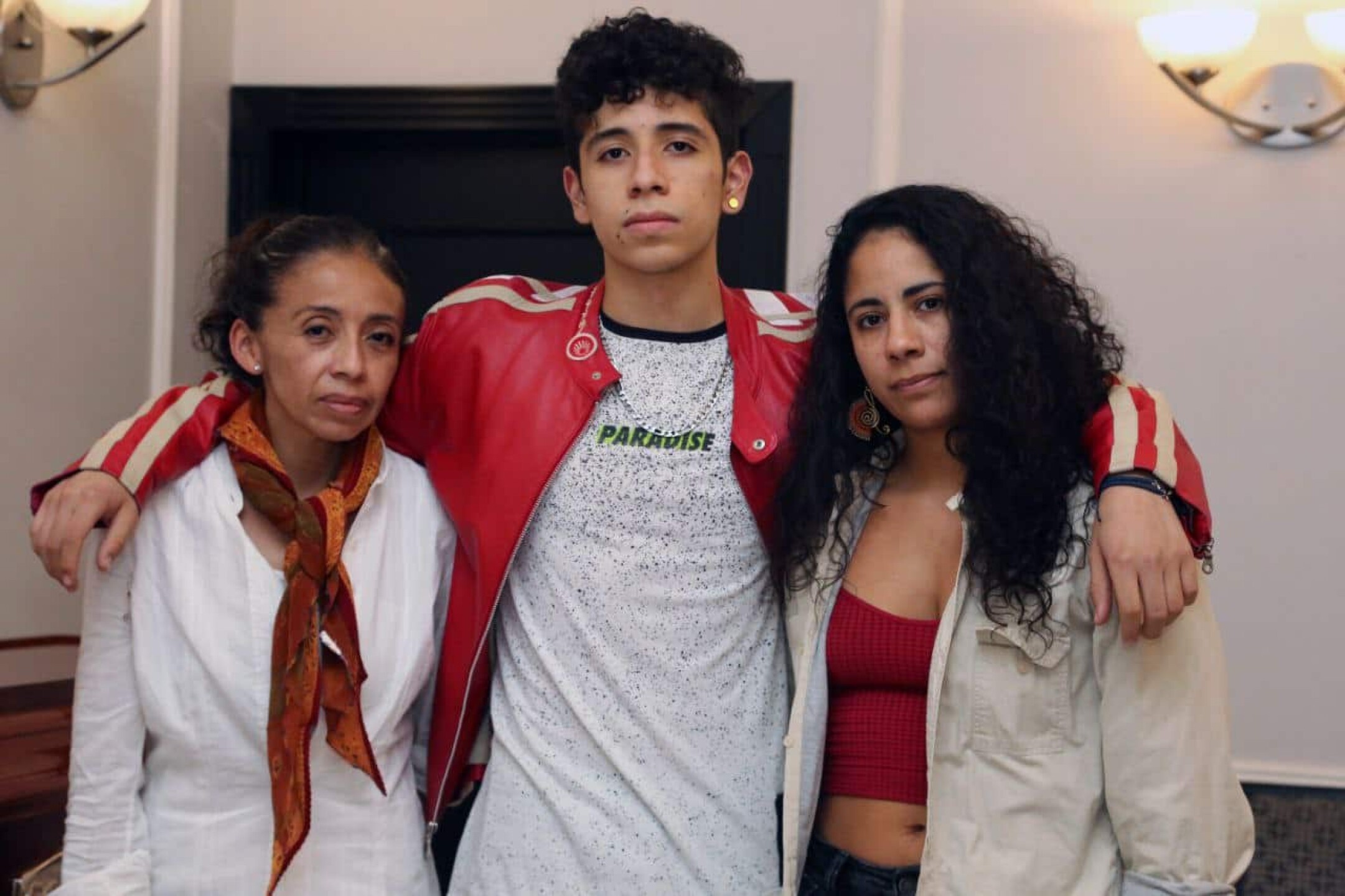 A la entrada de la funeraria estaba su fotografía donde el querido profesor lucía su gran sonrisa y carisma que lo caracterizaba.