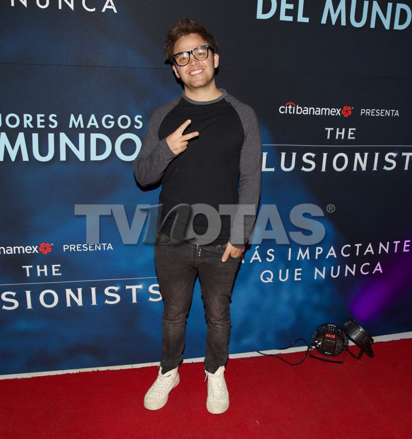 El actor y su novia quieren ir con calma