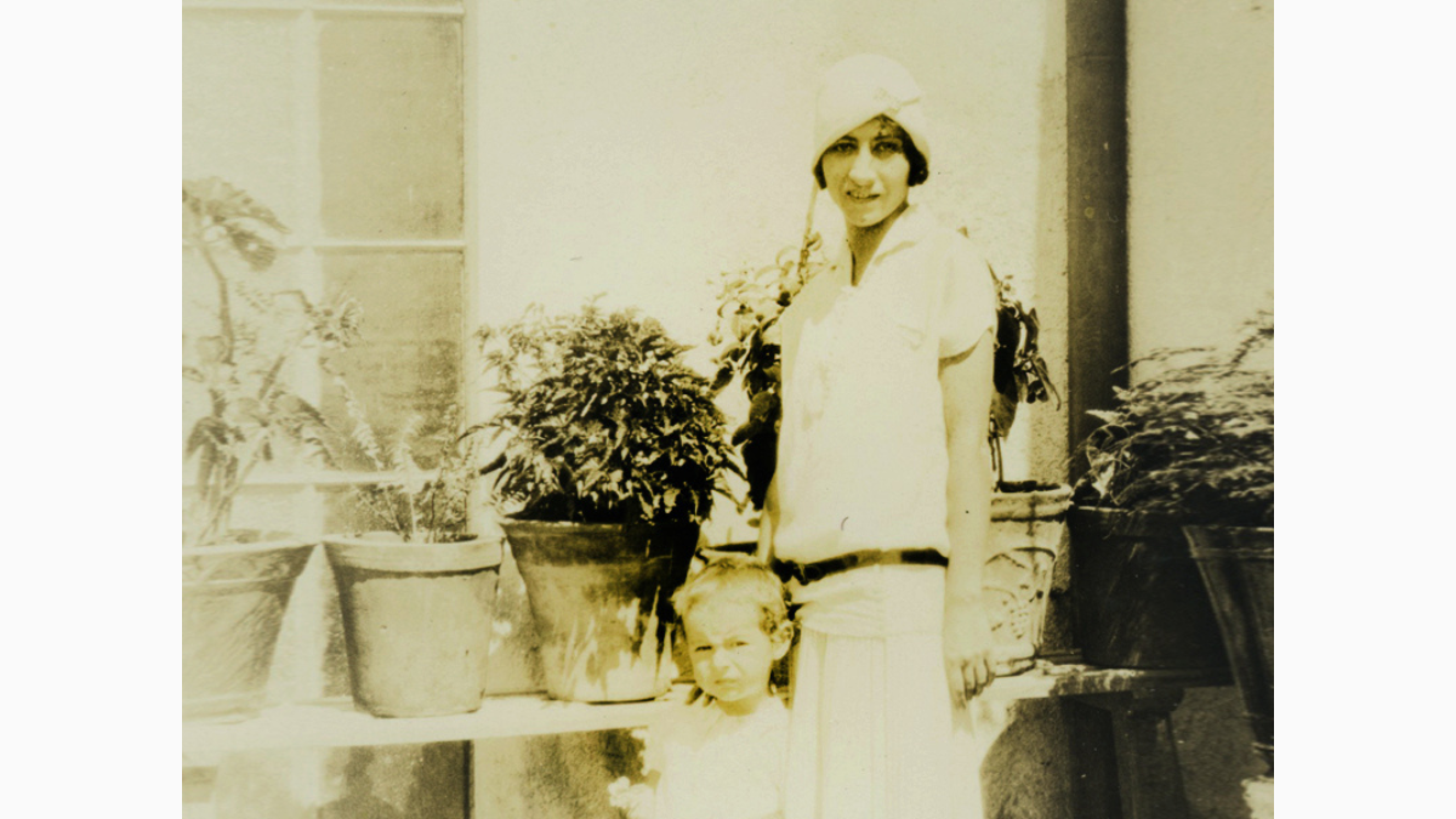 Elsa Bolaños, madre de 'Chespirito'.png