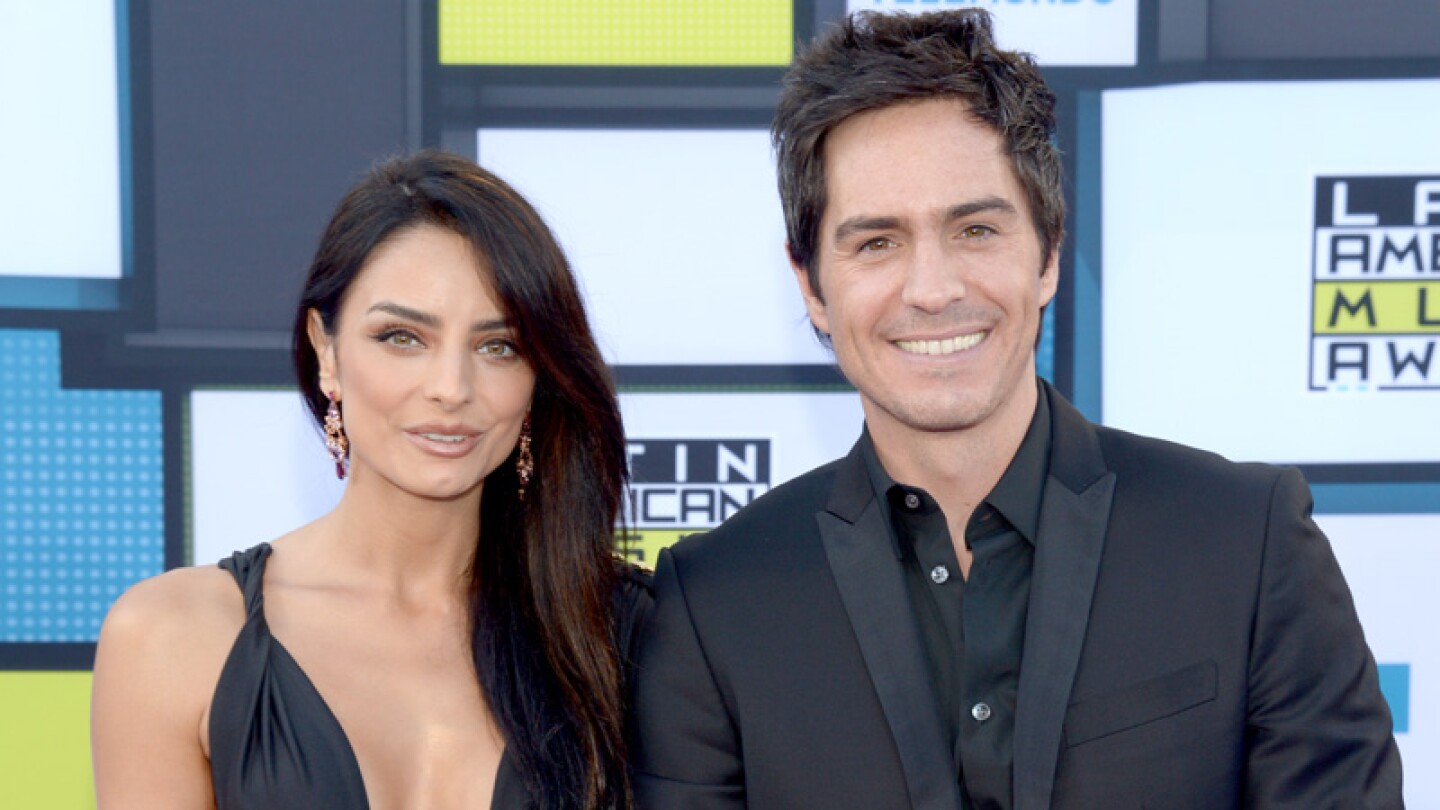 Aislinn Derbez y Mauricio Ochmann.