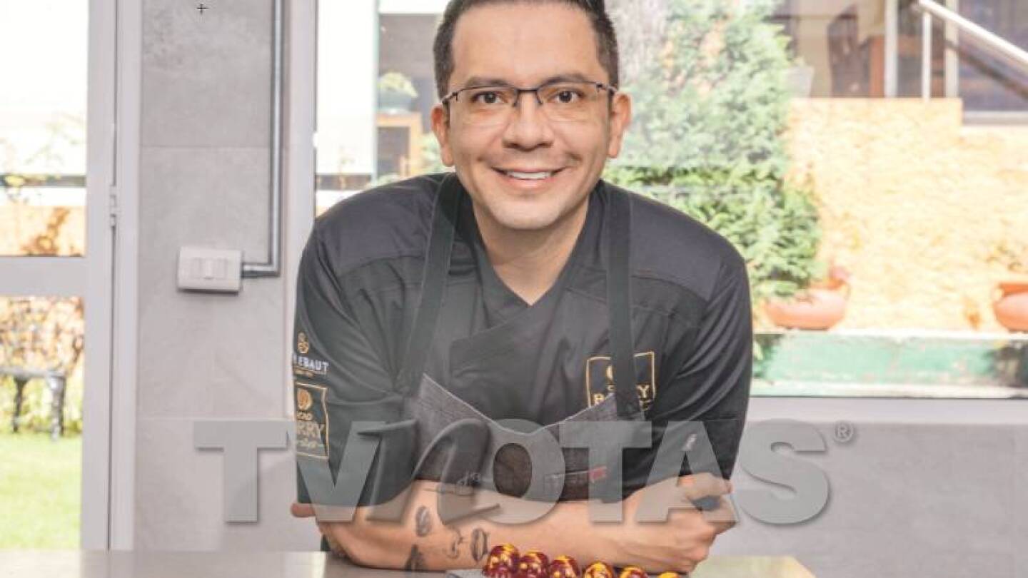 José Ramón Castillo nos presume sus calaveritas