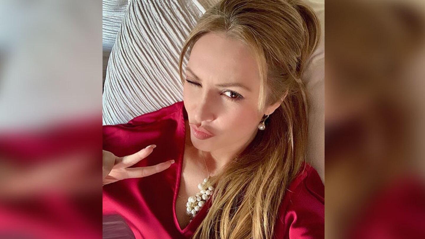 Paty Navidad teorias conspiracionistas