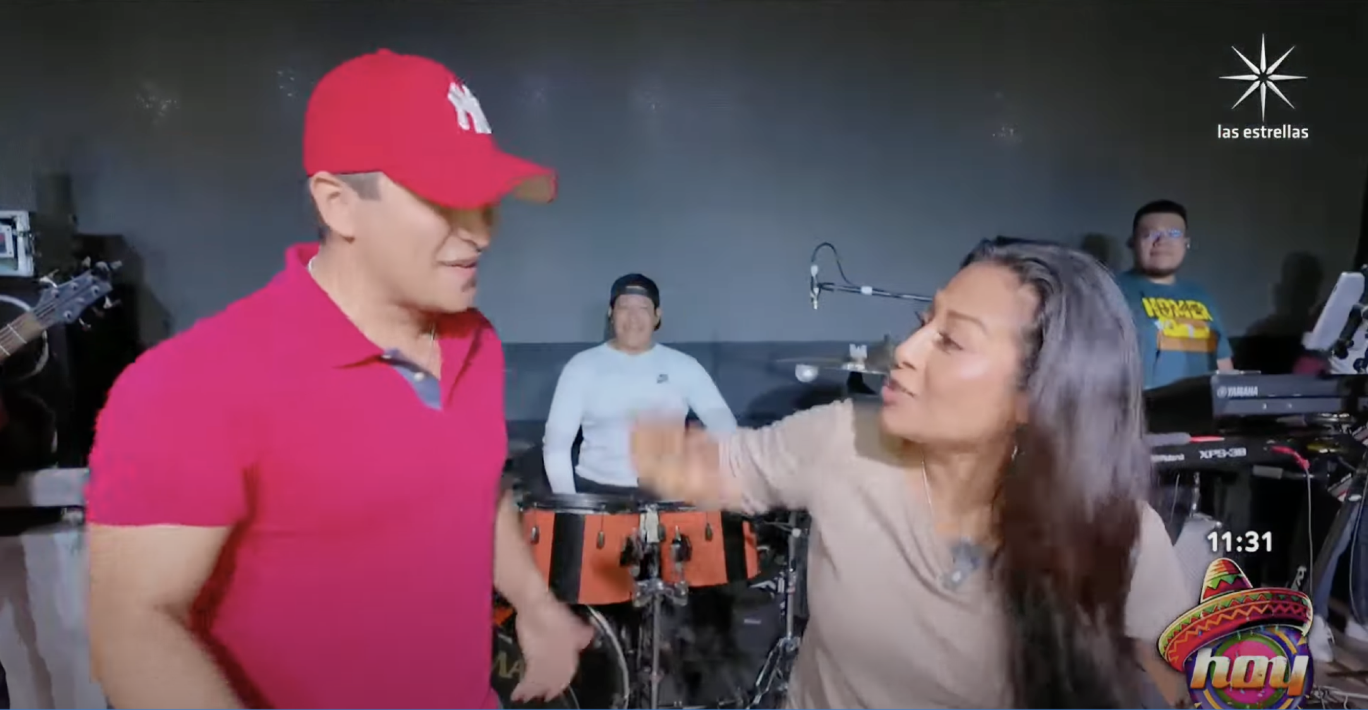 Jonathan Becerra y Toñita