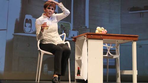 Rebecca Jones en obra