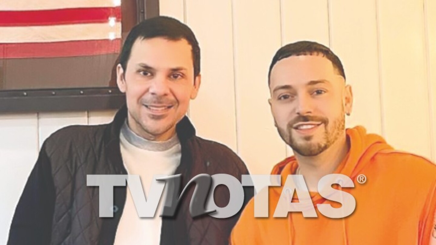 Sale a la luz que Pee Wee lleva tres años de casado ¡con su mánager!