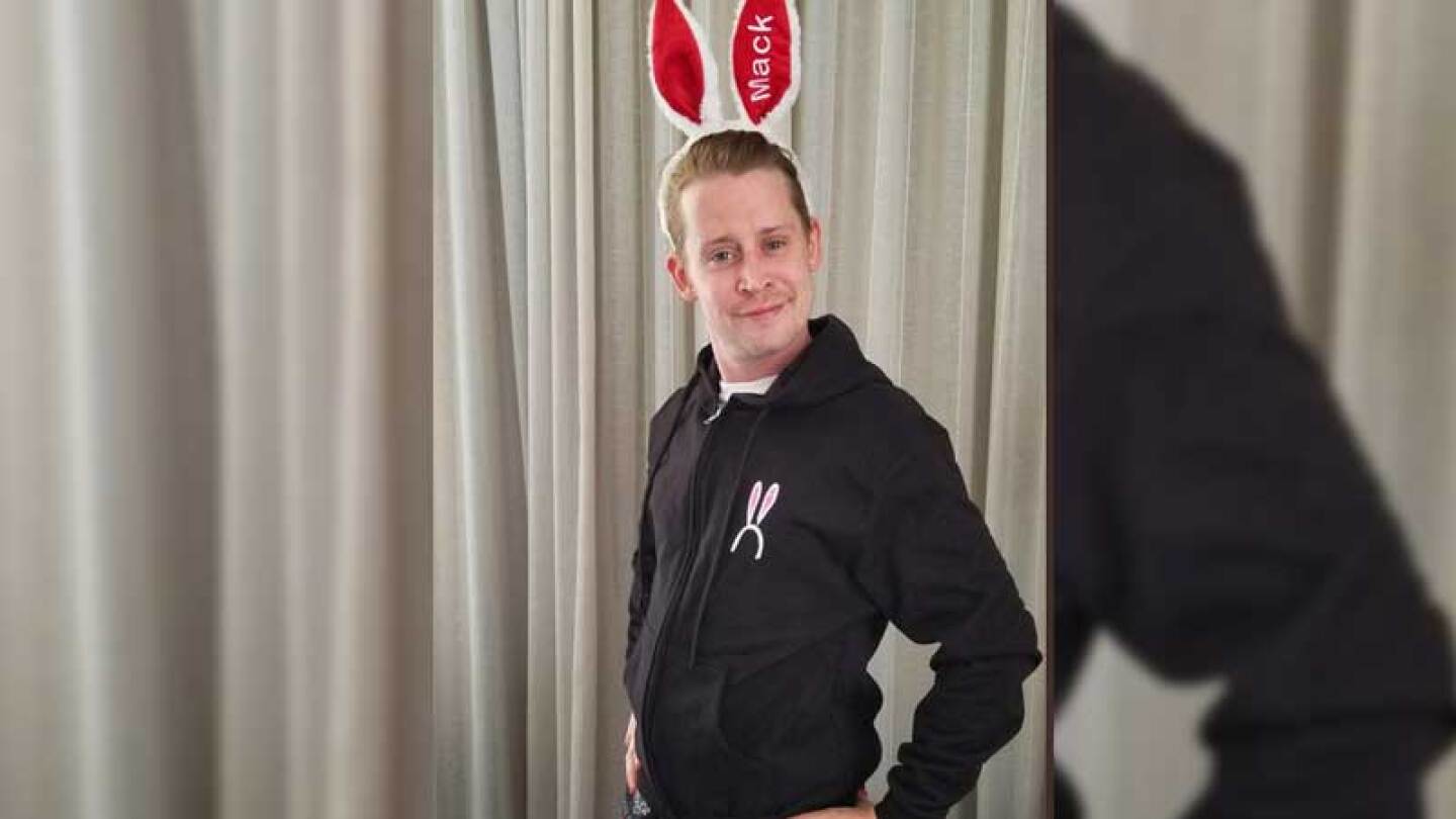 Culkin también le pidió al actor Dan Fogle, hablara bien de él a la escritora.