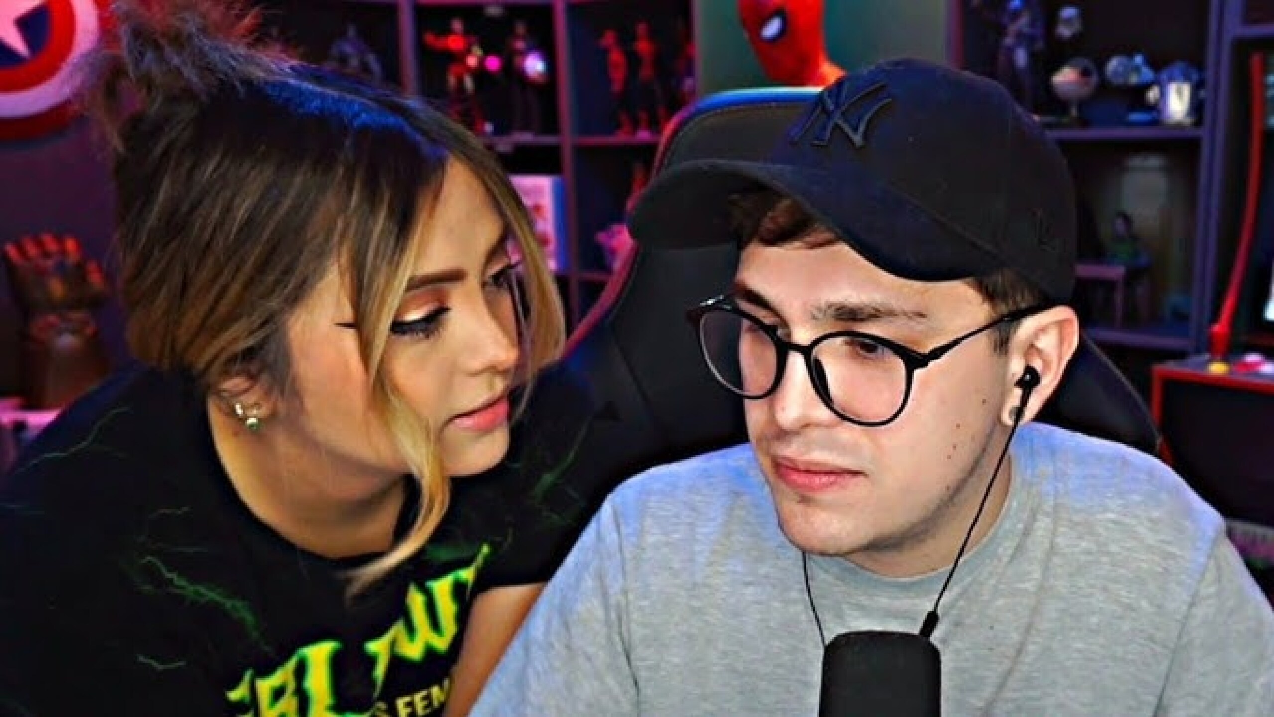 Ari Gameplays y Juan Guarnizo