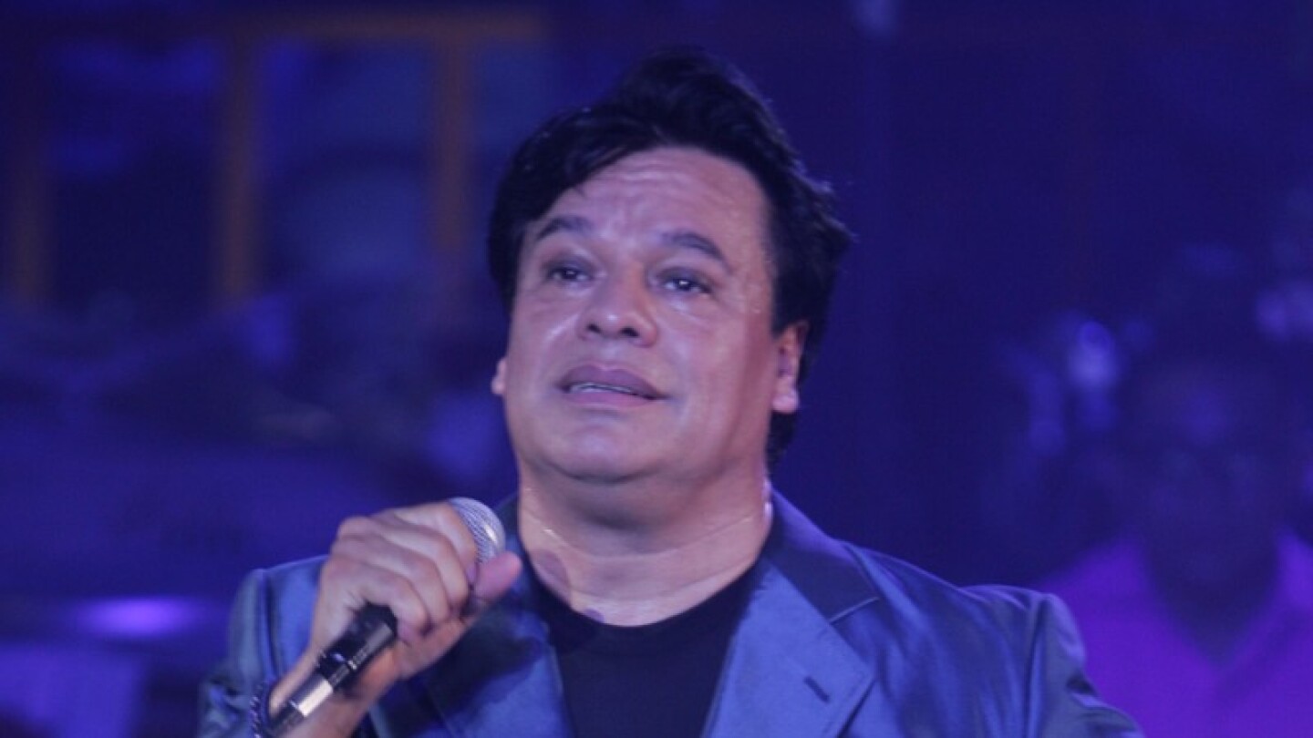 Sale a la luz que hijo de Juan Gabriel no era adoptado ¡eran amantes!