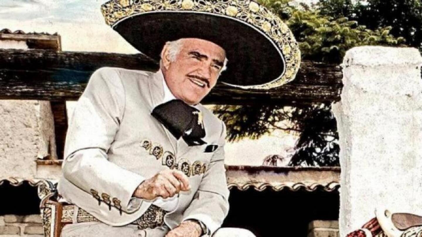 Fotos: Los nietos de Vicente Fernández se tatúan a su abuelo