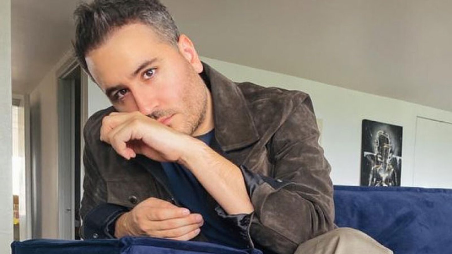 Jesús Navarro de Reik en su sala.