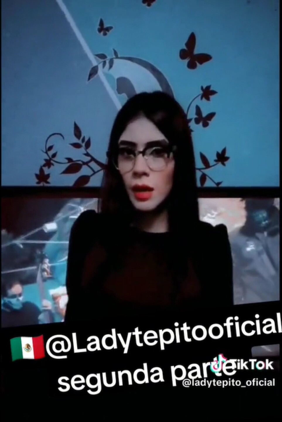 Lady Tepito enojada por las críticas en su contra