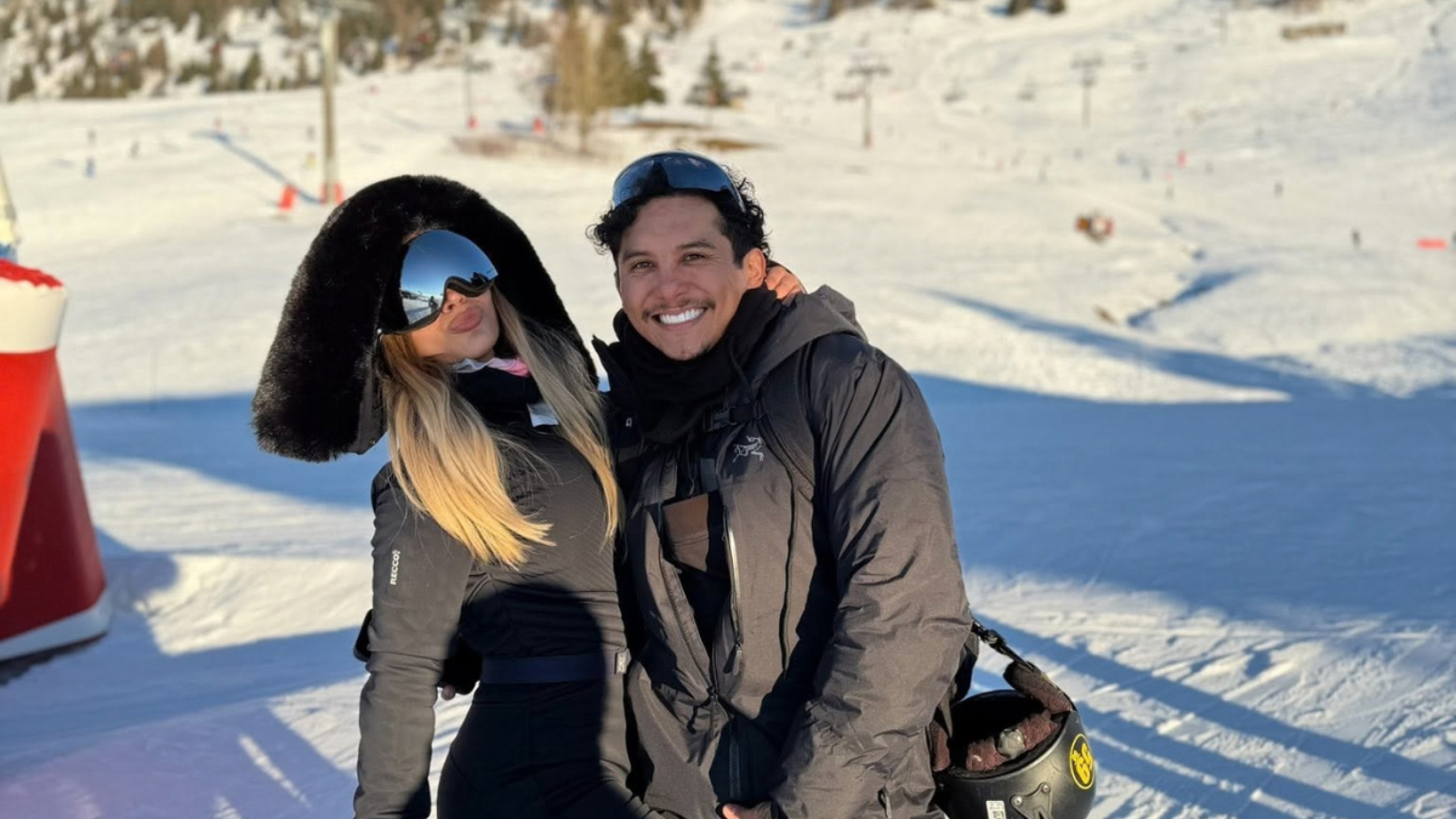 Edwin Luna y Kimberly Flores tienen una relación de 9 años