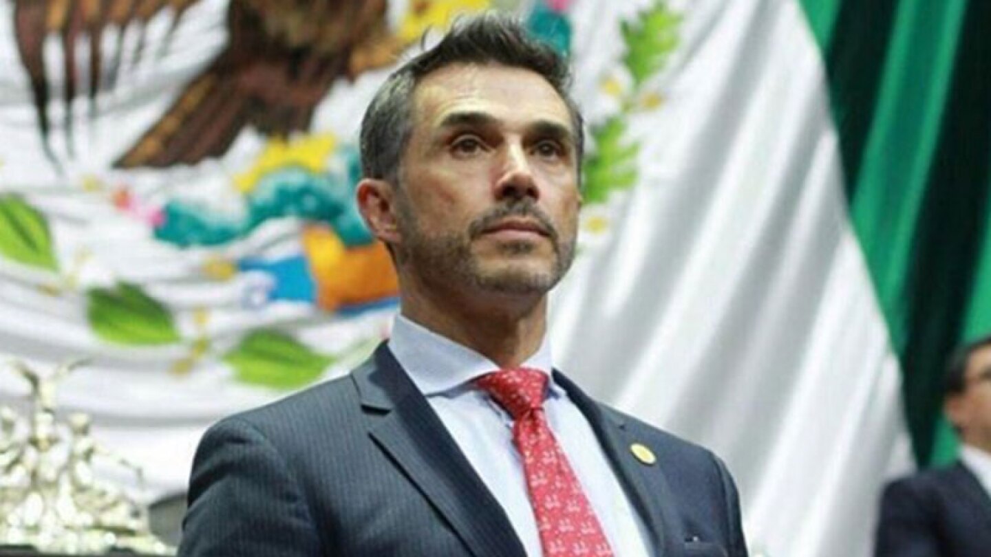 Sergio Mayer muestra los efectos del sol en su piel por no usar bloqueador solar