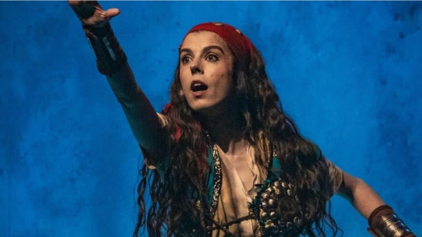 Alba Messa en la obra de teatro "Vanora Durk"