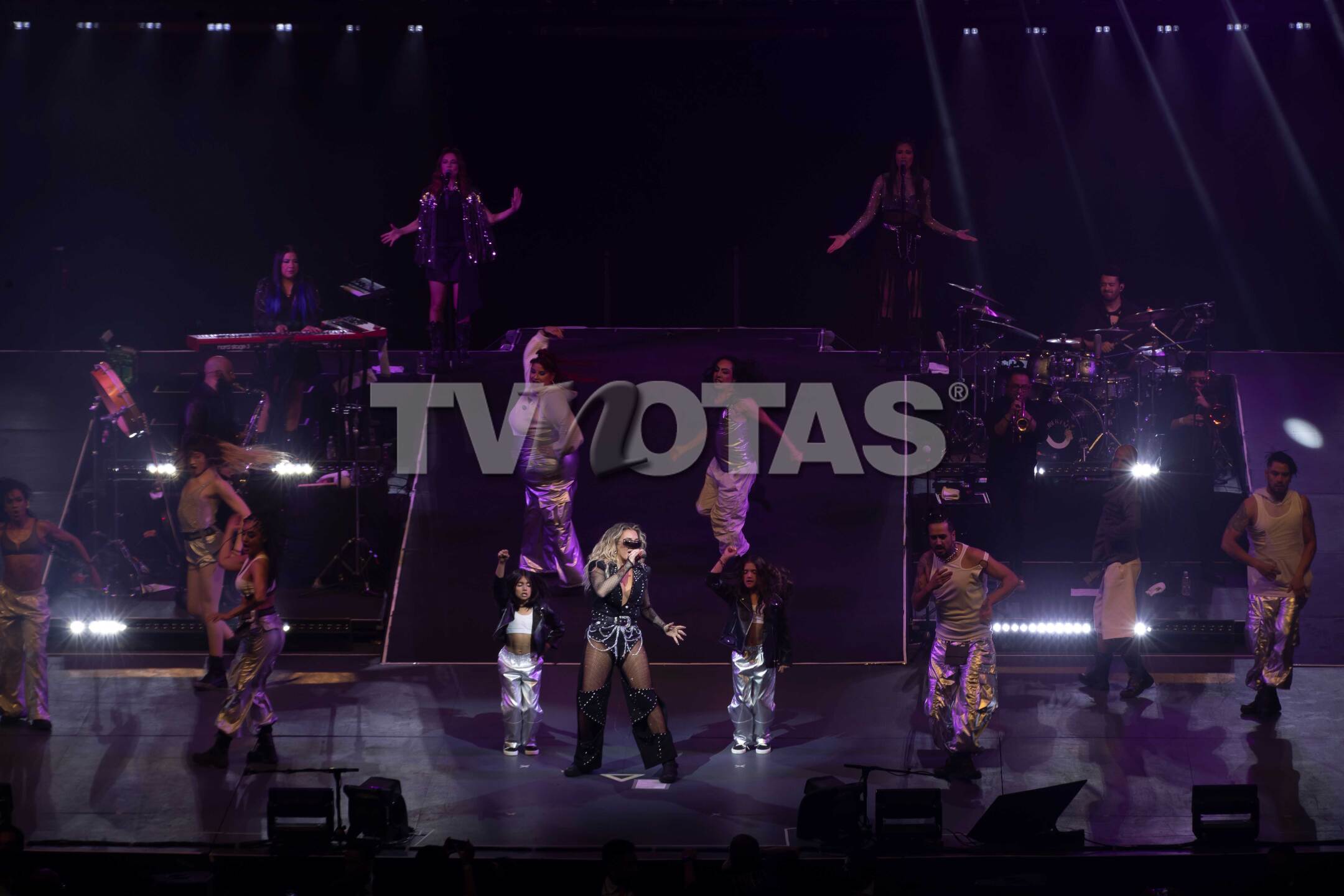 María José conquista el Auditorio Nacional en su concierto 19 y revela fecha ¡para el Palacio de los Deportes!