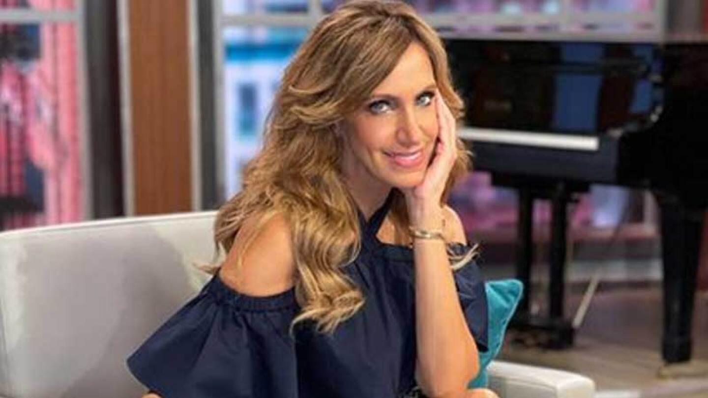 Lili Estefan celebra sus 55 años rodeada de sorpresas