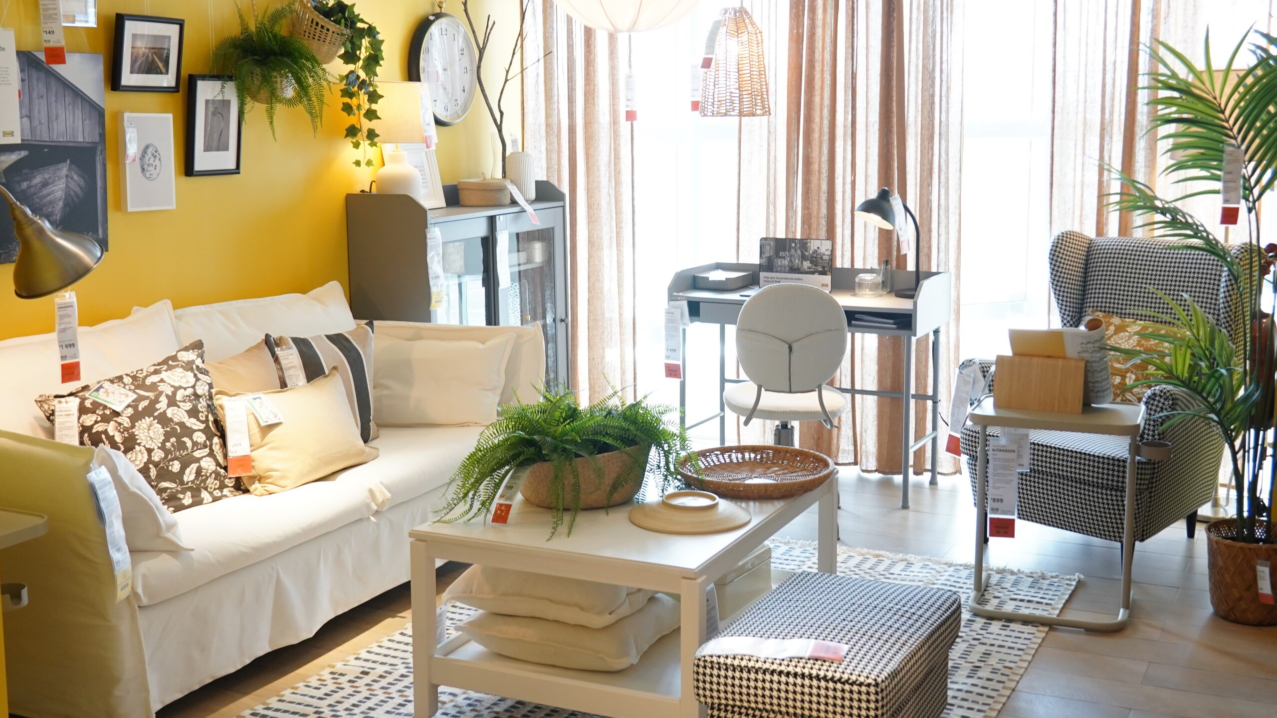 Sala blanca, nueva sucursal Ikea en Jalisco, noviembre 2024