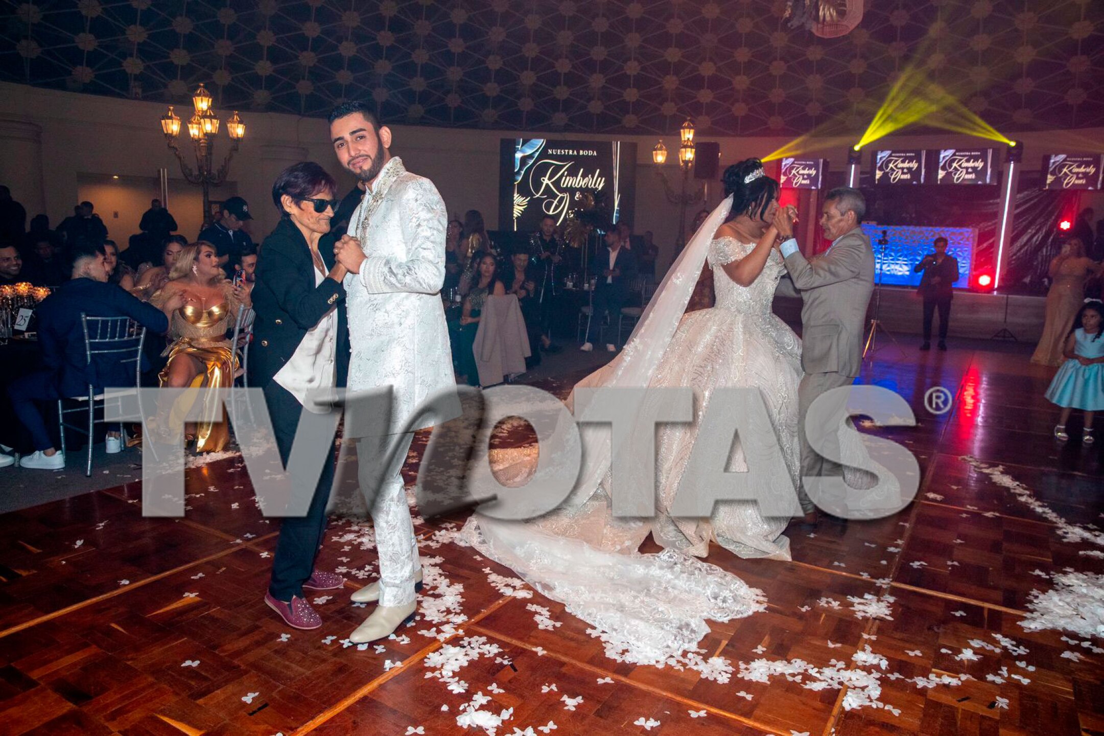 Así fue la boda Kimberly, La más preciosa y Óscar Barajas