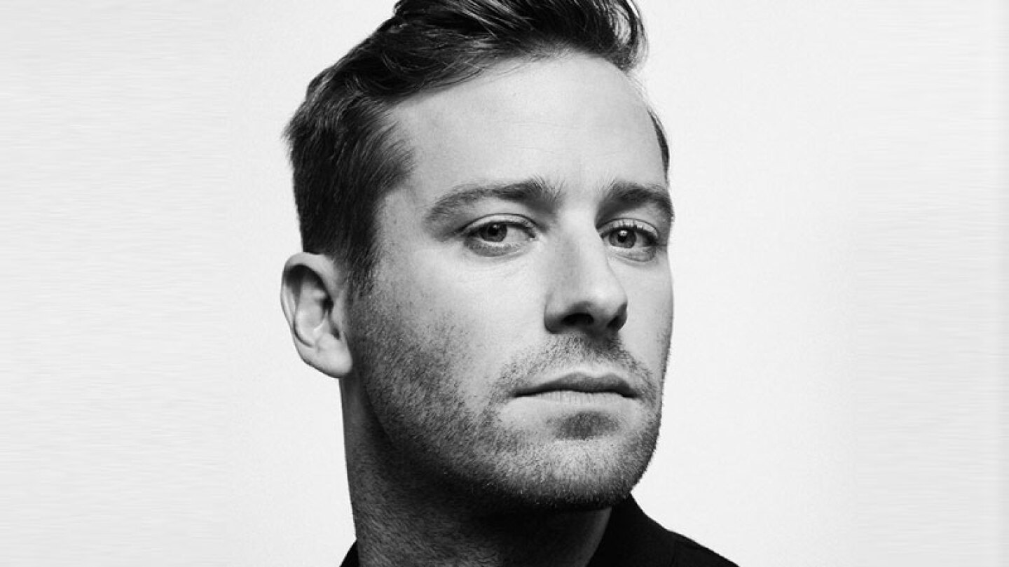 Armie Hammer ahora vende tiempos compartidos en un hotel