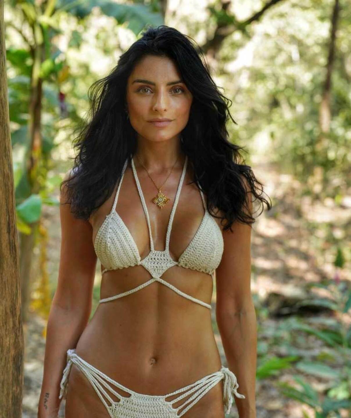 Aislinn Derbez comenzó un cambio espiritual y lo compartió en sus redes