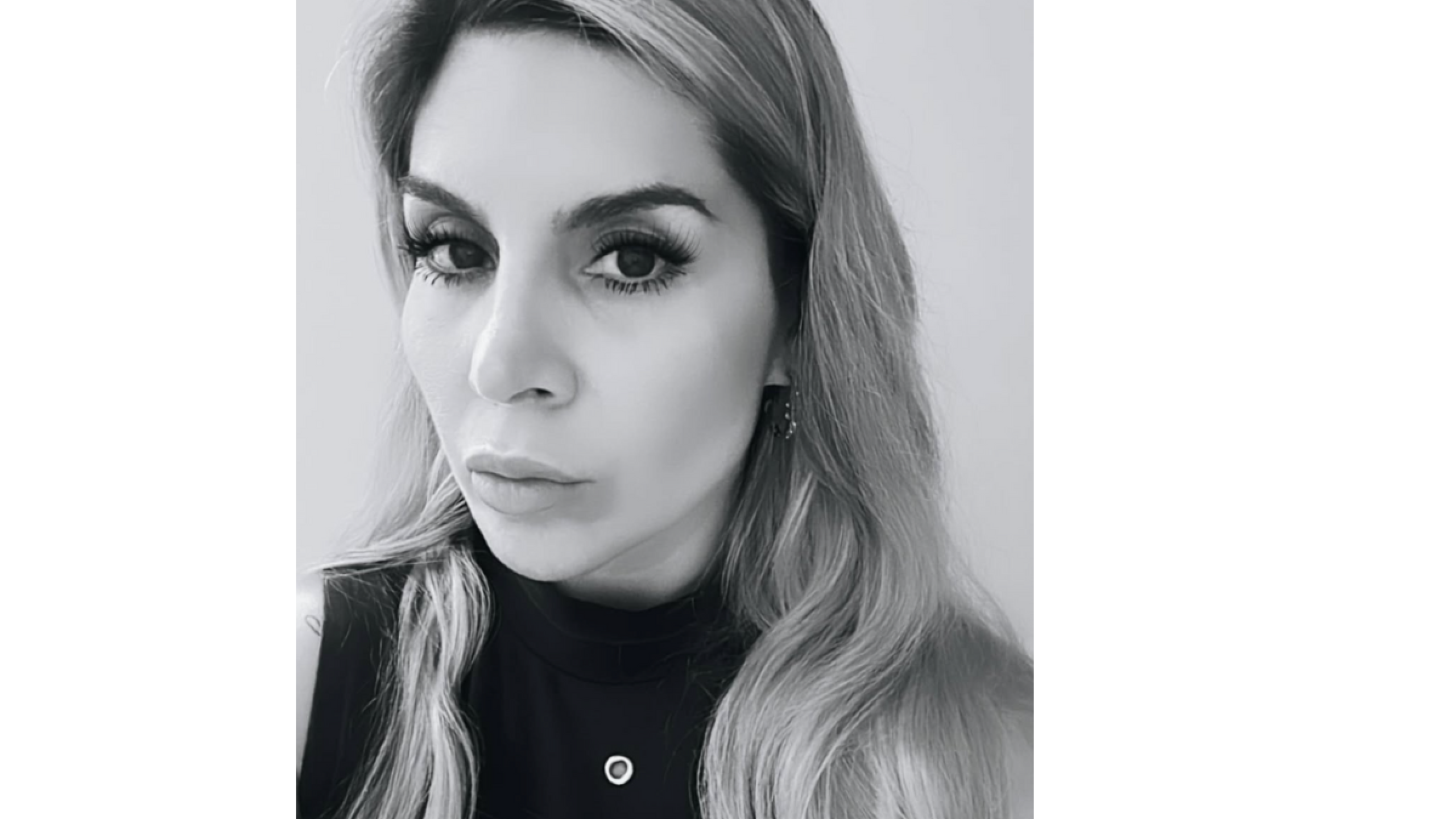 Platanito explota contra Karla Panini