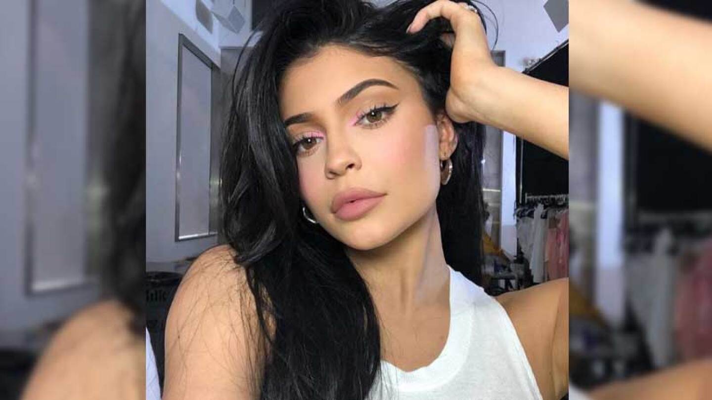 Kylie Jenner viola las normas de Instagram con grotesco desnudo.