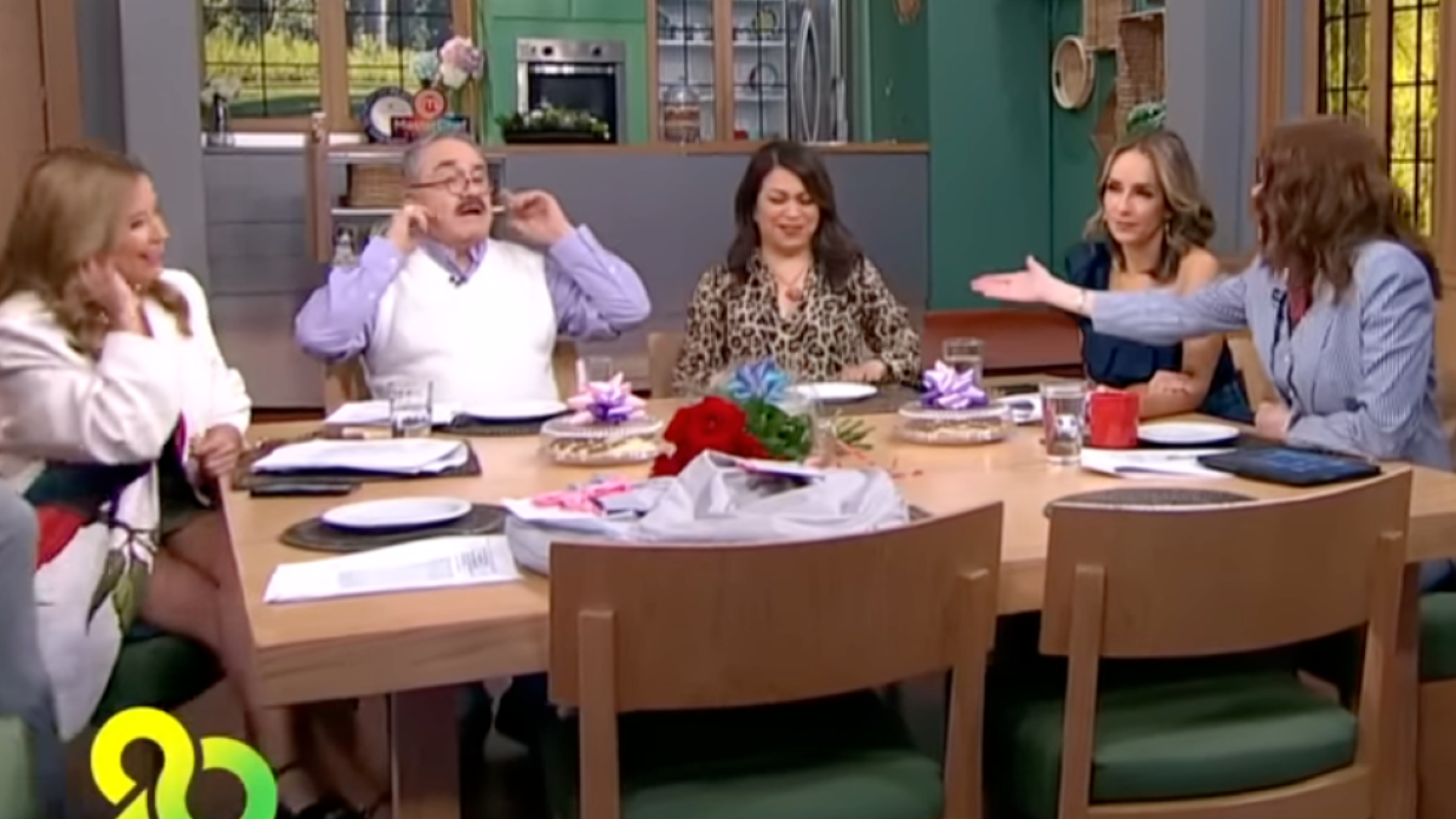 Pedro Sola hace polémico comentario, otra vez