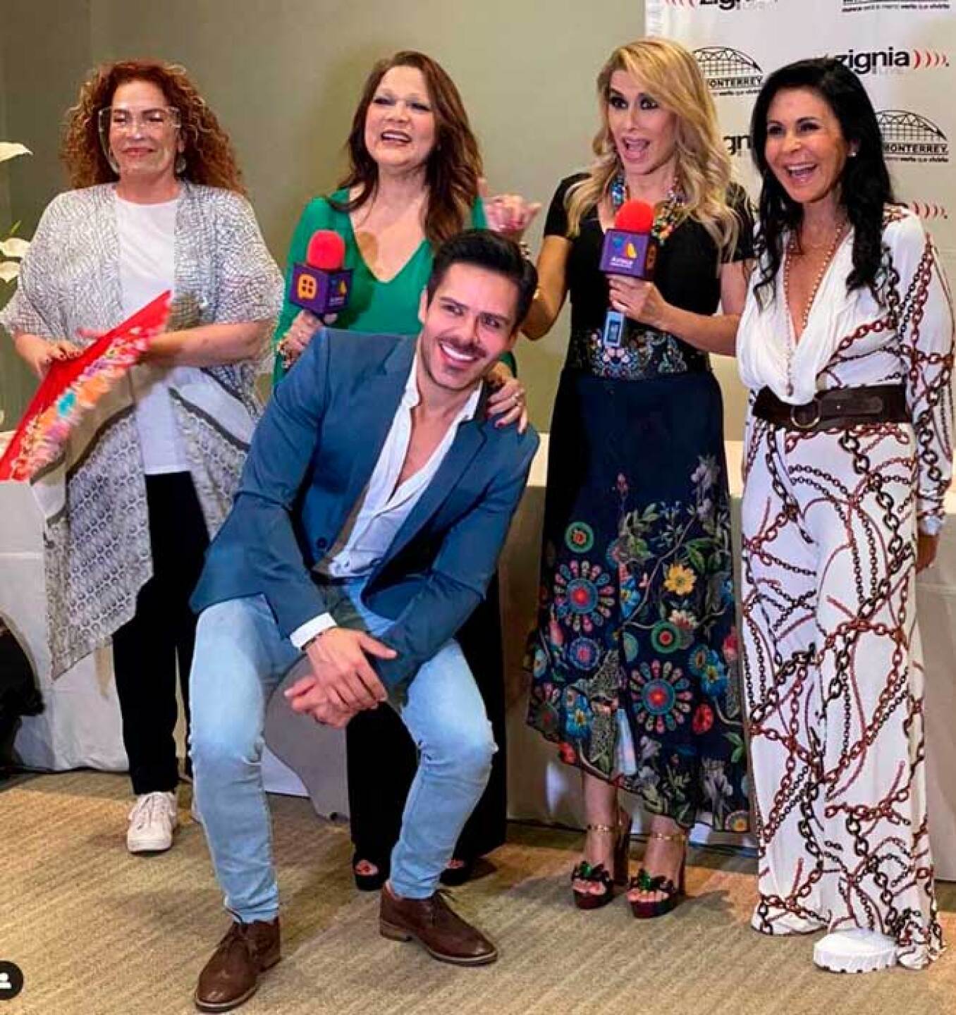 El productor Hugo Mejuto habla peste de su elenco