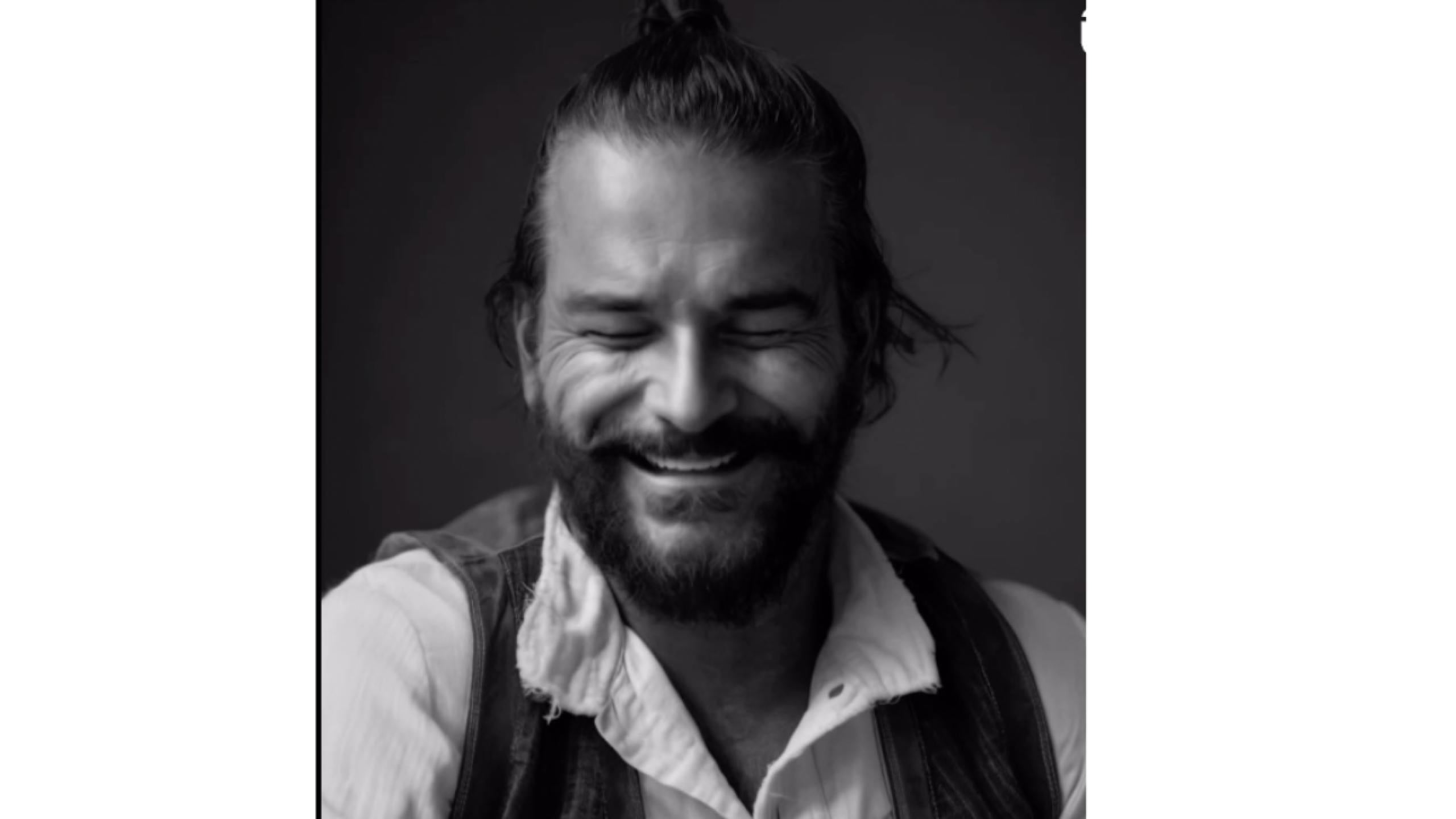 Ricardo Arjona estrena nuevo álbum musical