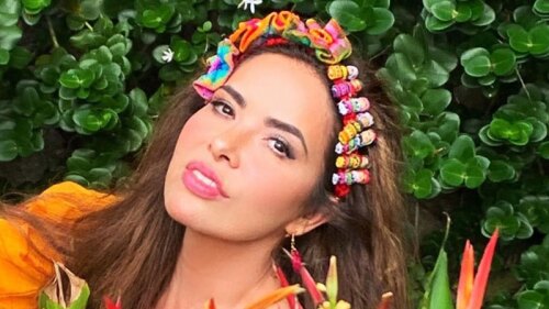 Gloria Trevi luce más sexy y guapa que nunca en bikini