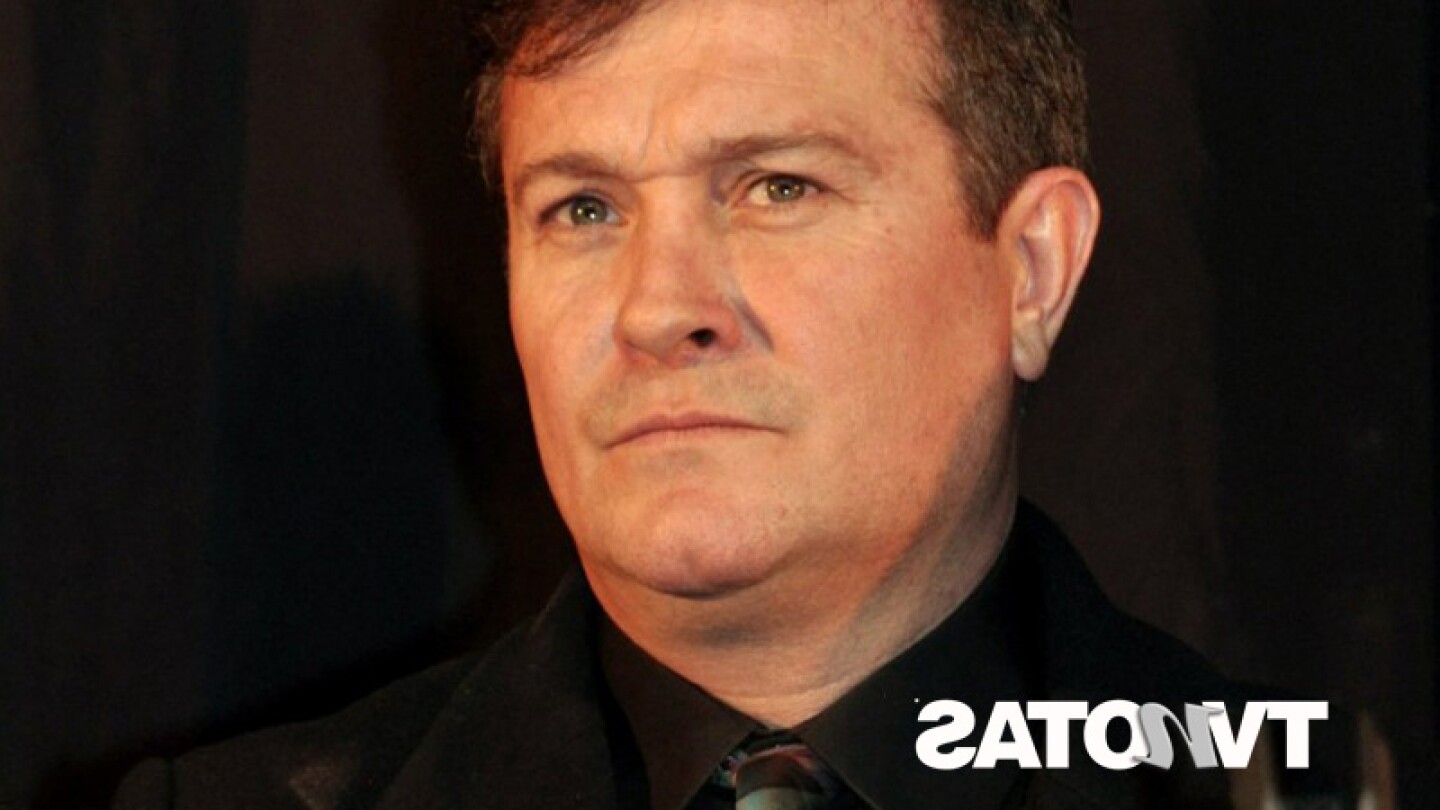 Estalla la bomba ¡Le sale un hijo fuera del matrimonio a Arturo Peniche!