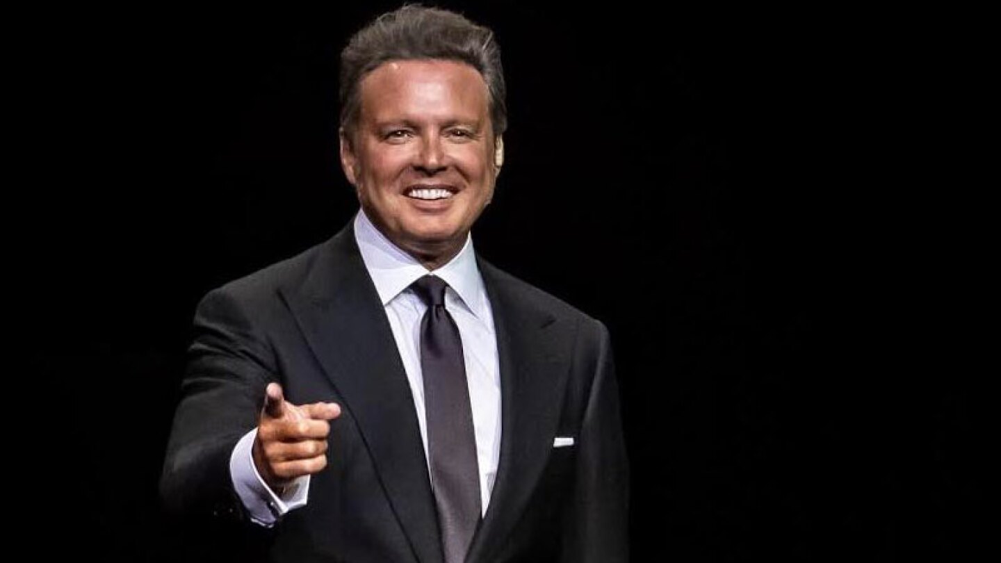 Luis Miguel, defiende, Armando Manzanero