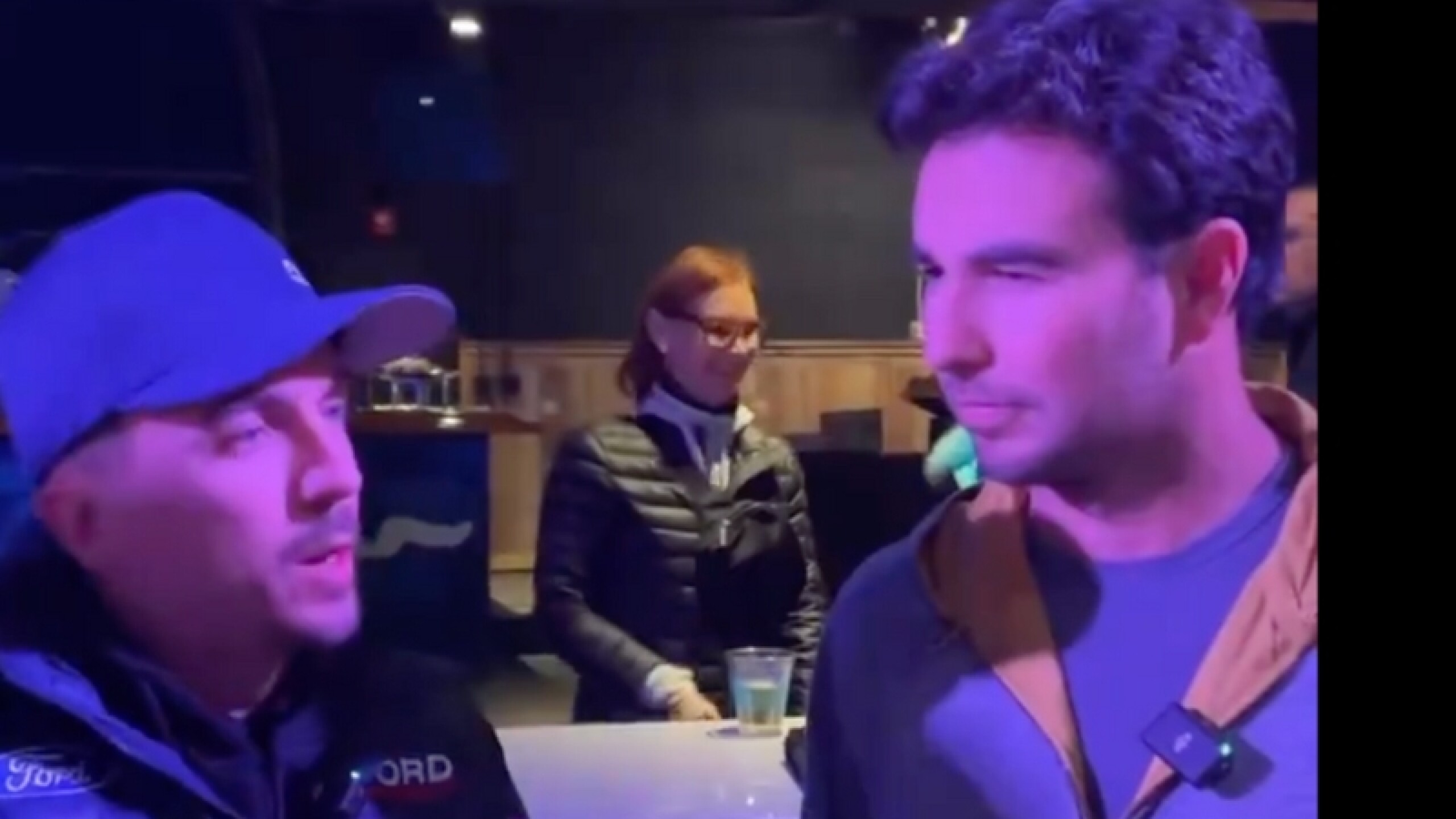 Checo Pérez y Frankie Muniz