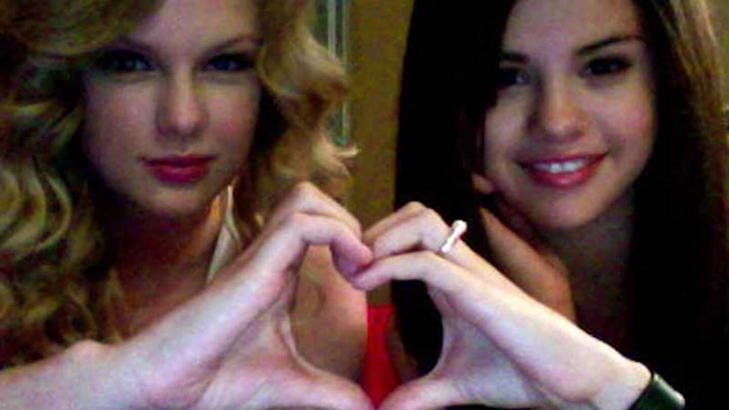 Selena Gomez está feliz de haber conocido a Taylor desde los 12 años.