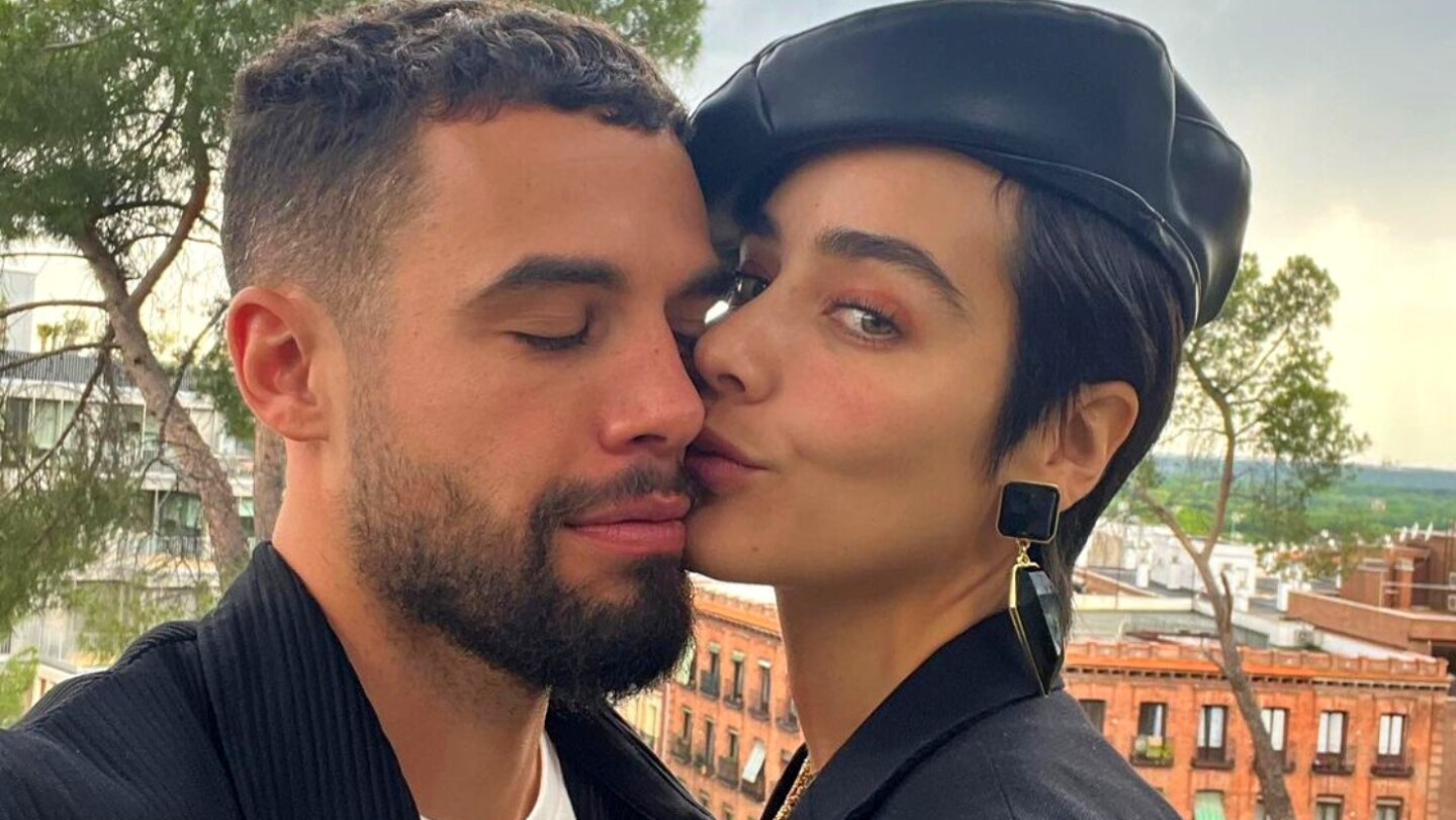 Esmeralda Pimentel derrocha miel con su novio Jesús Mosquera en Madrid: "un año y contando"