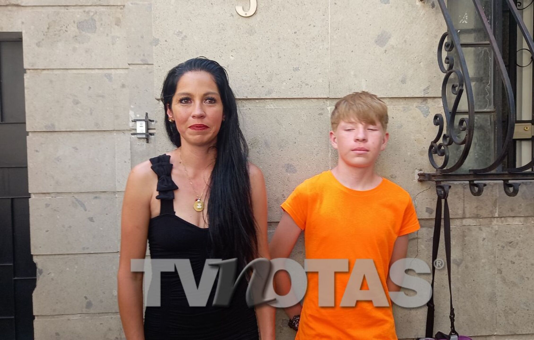 Brigitte Karen Rivera y el hijo de Héctor Soberón