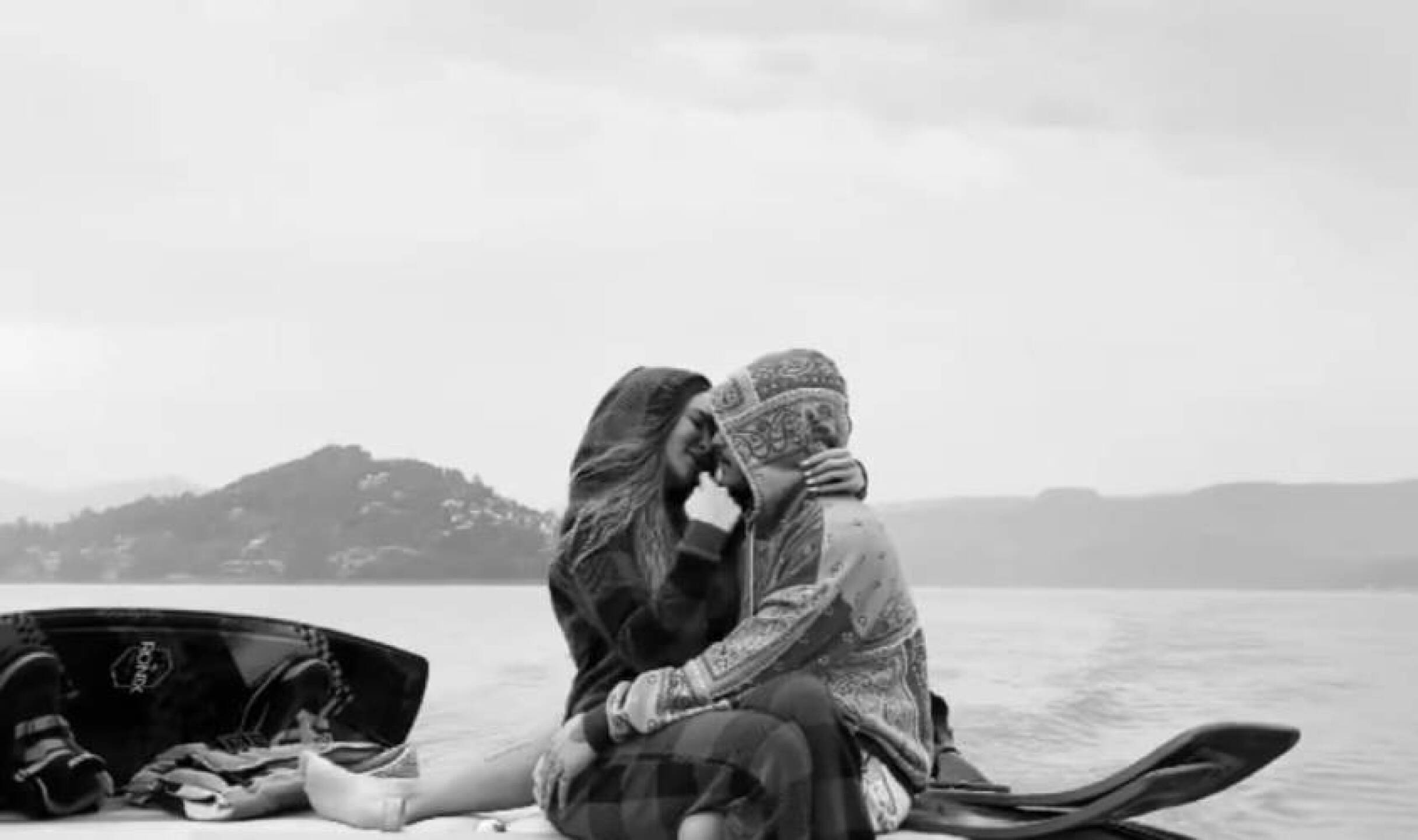 Belinda y Nodal se casan