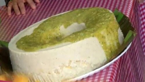 La Rosca de Reyes hecha de tamal está causando furor en las redes sociales.