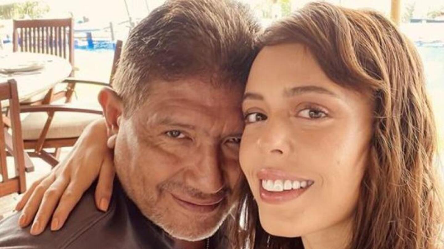 Juan Osorio y su novia.