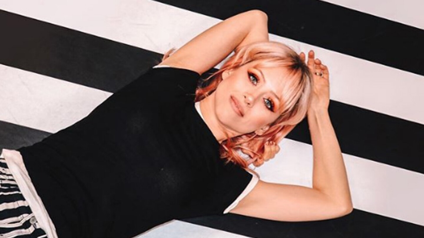 La youtuber Holly denuncia a empresa Mitú por robarle dinero a youtubers