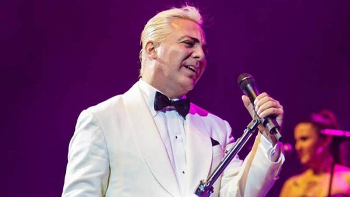 Cristian Castro se volvió a teñir el cabello 