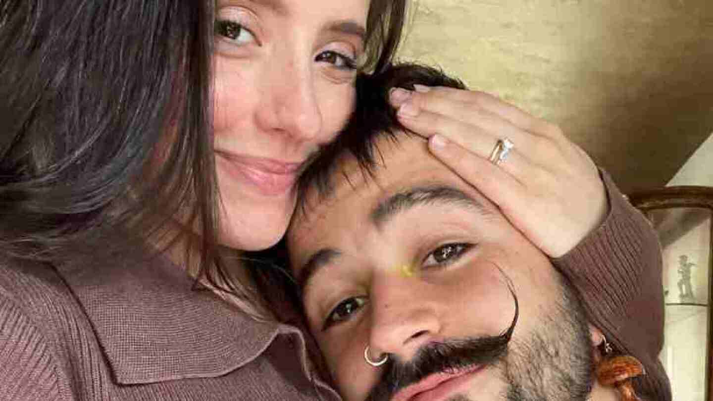 Evaluna pública video inédito de su parto en agua con Camilo
