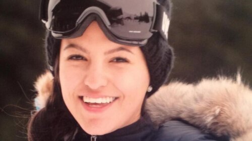 Hija de Ninel Conde presume cuerpazo en bikini