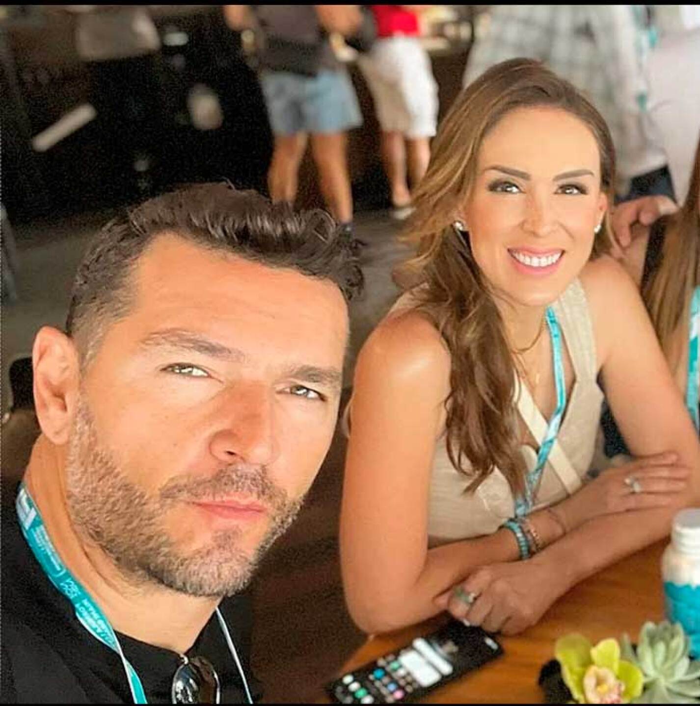 Martín Fuentes, esposo de Jacky Bracamontes, fue sometido a delicada cirugía