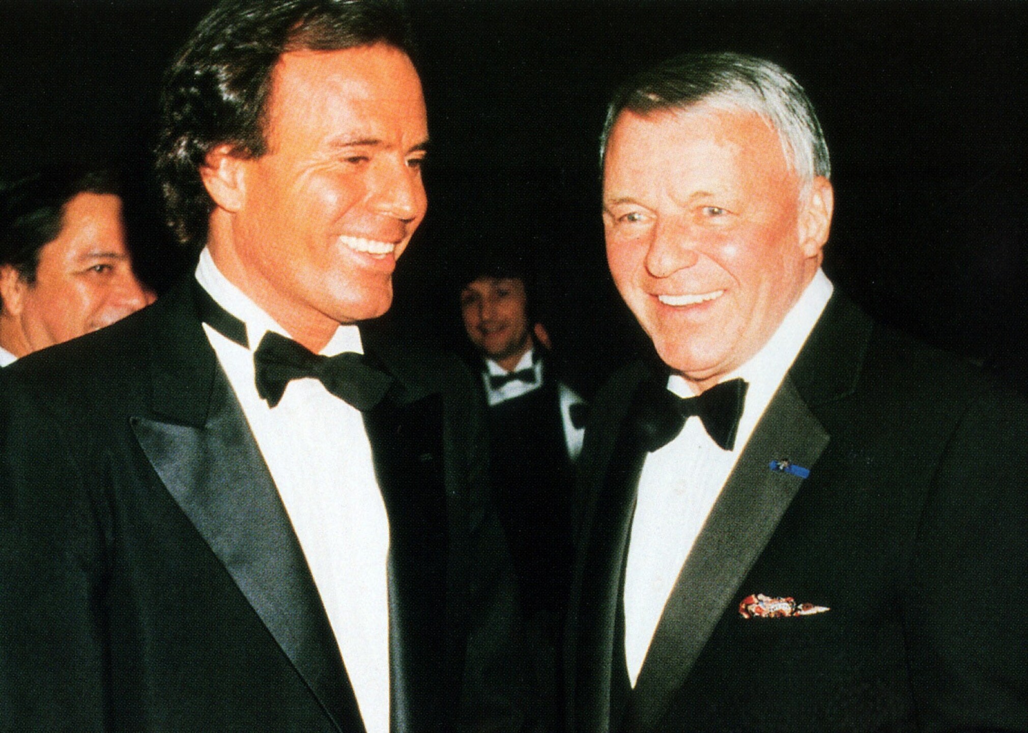 Julio Iglesias despierta preocupación en torno a su salud; aseguran que ni a sus amigos les responde