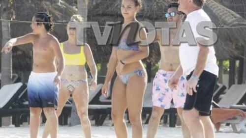 Después de un año de no verlos, Jade Fraser se fue de vacaciones en familia